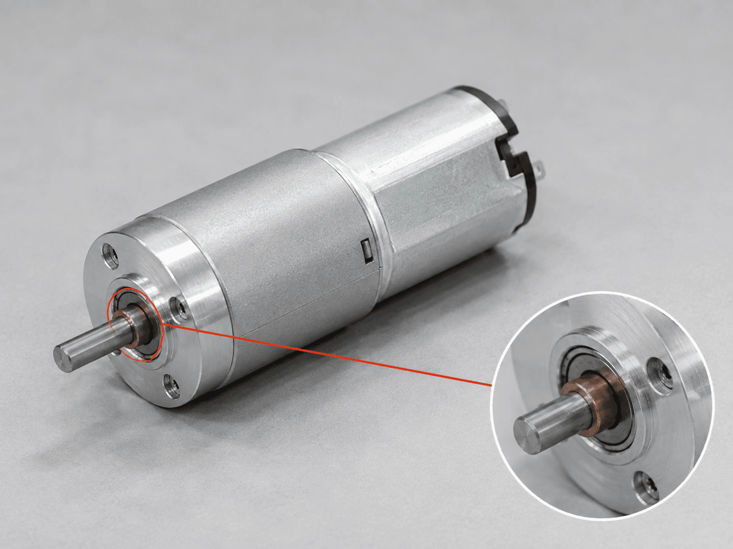 Compact electric motor assembly