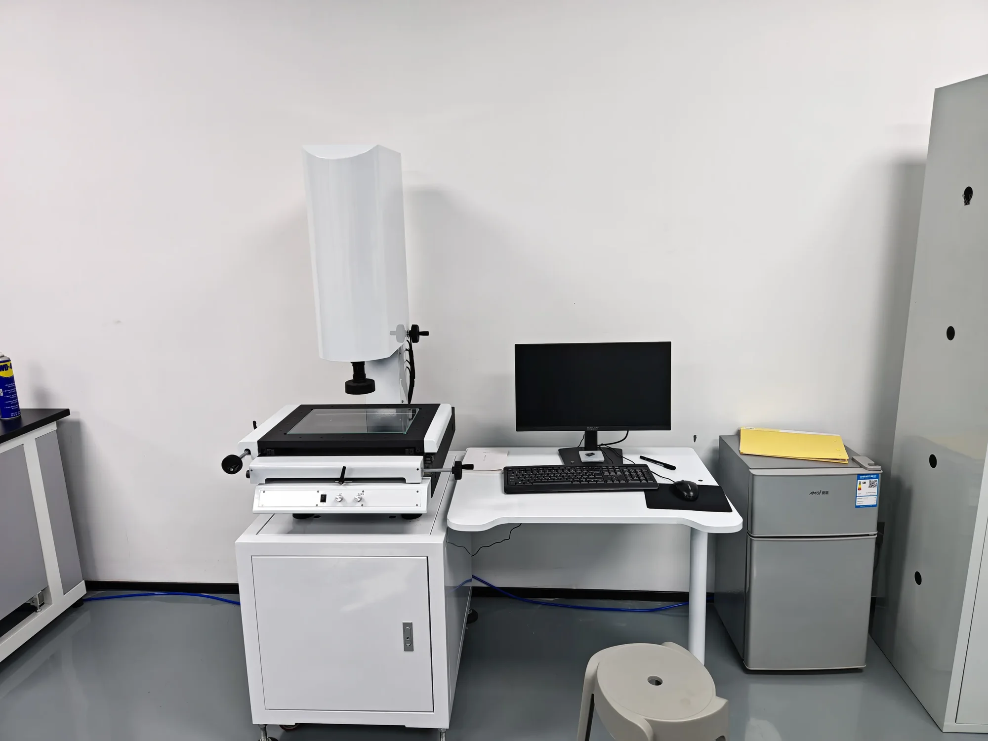 Optical measurement system in the LUMI laboratory